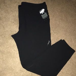NWT mens Russell Tech Pant hiking pants. Black size large (36-38)